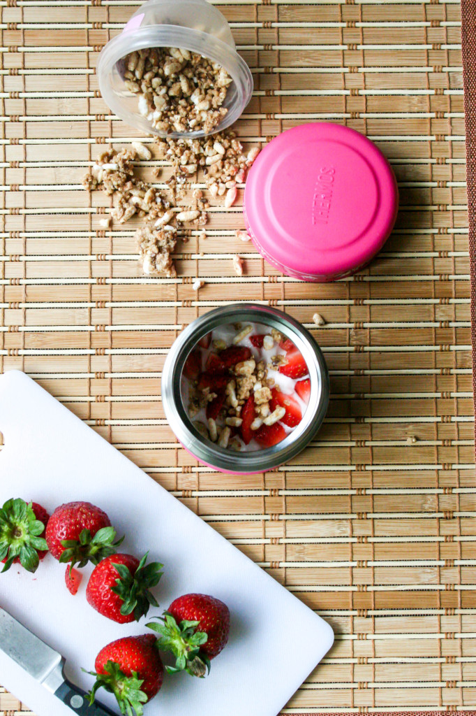 Creative ideas for thermos lunches. Must try these yogurt parfaits!